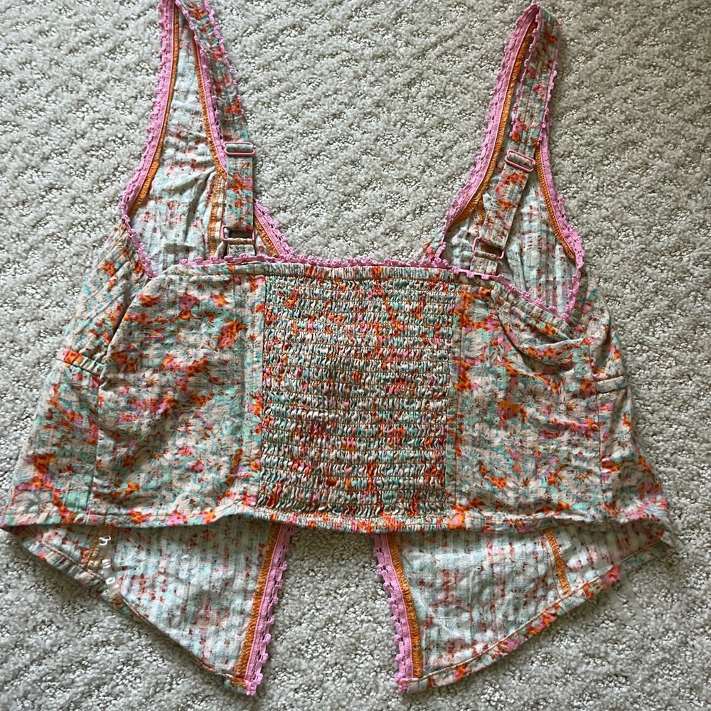 American Eagle top - Picture 3 of 3